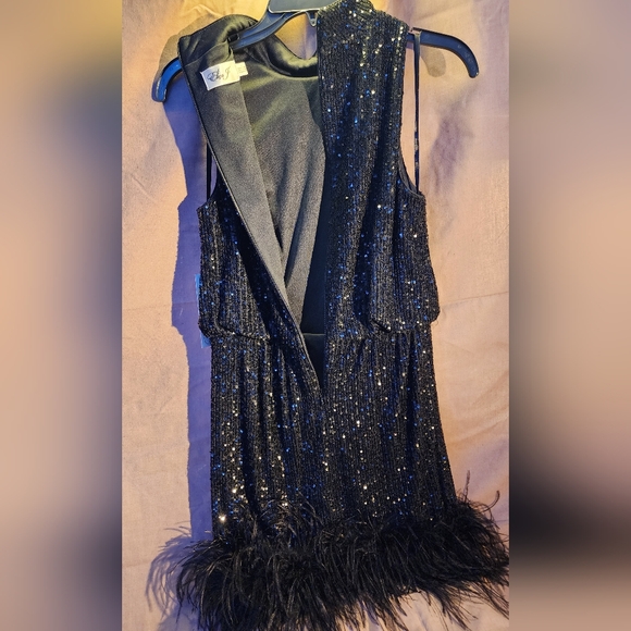Eliza J black sequins and ostrich feather sleeveless mini - Picture 6 of 7